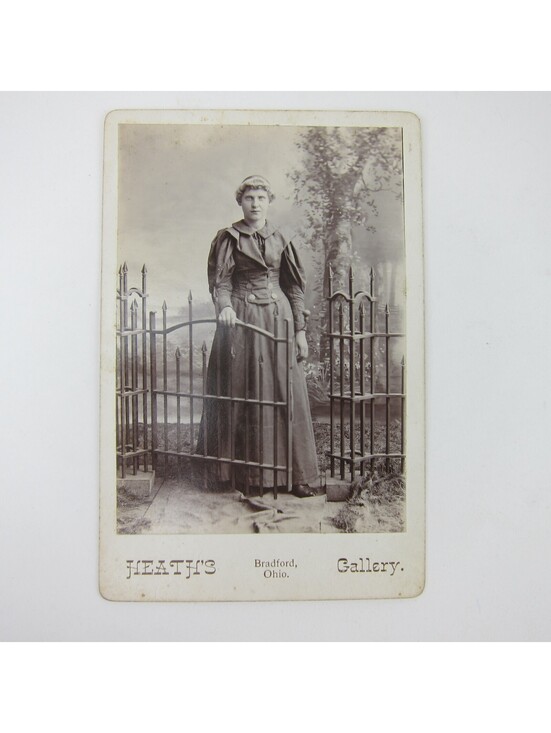 Other - Cabinet Card Photograph Young Woman Fence Gate Heath Bradford Ohio 1890s Antique